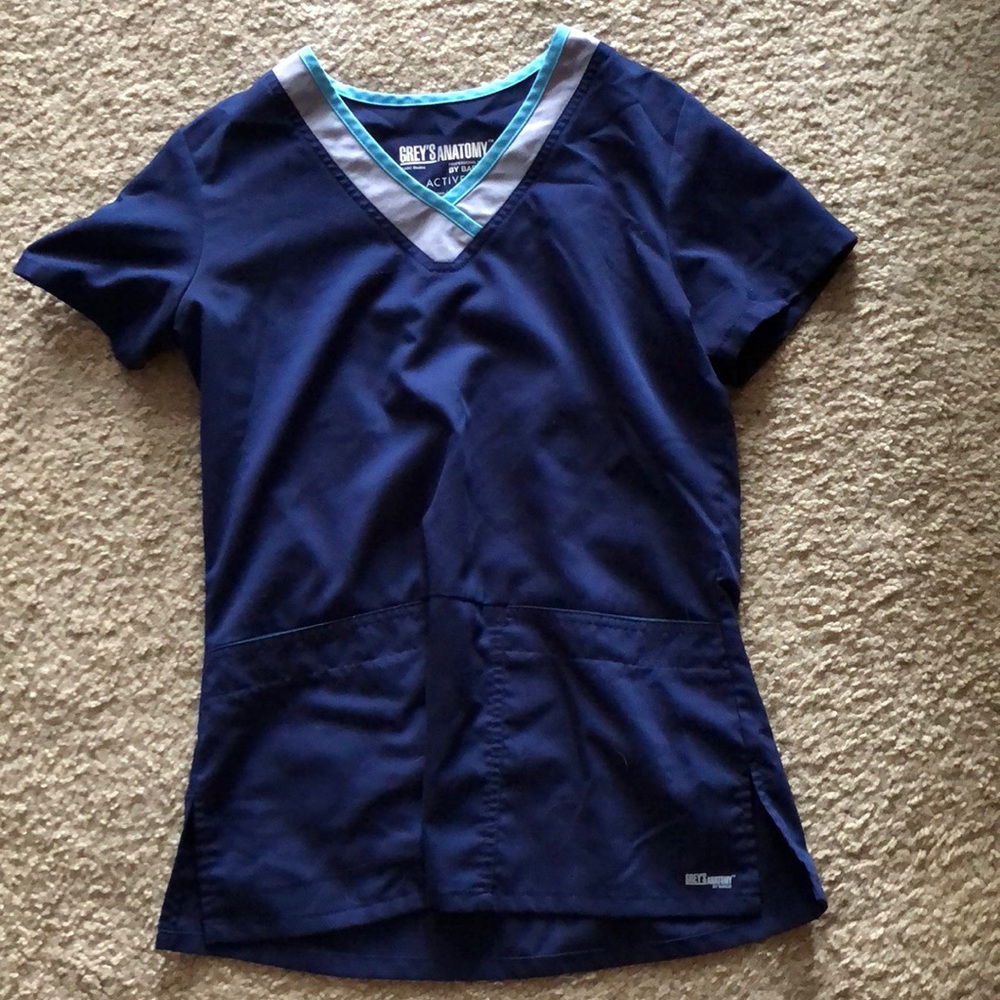 Greys Anatomy Active Scrub Top